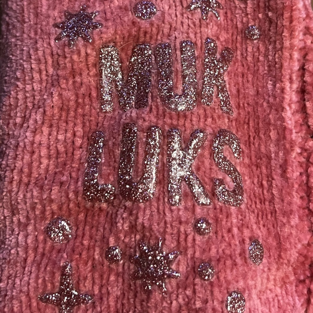 Fluffy Socks - Picture 2 of 3